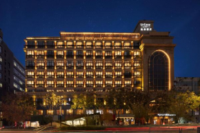 UrCove by HYATT Hangzhou West Lake - Ten minutes walk to the West Lake Hangzhou tourist map complimentary at check in